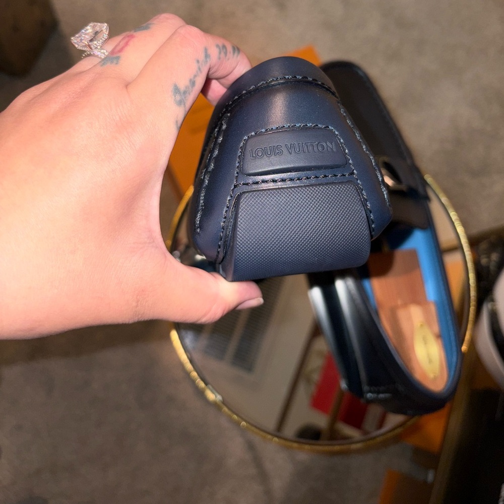 Louis Vuitton Men's Navy Slip-On Monte Carlo moccasin NWT - Picture 4 of 13